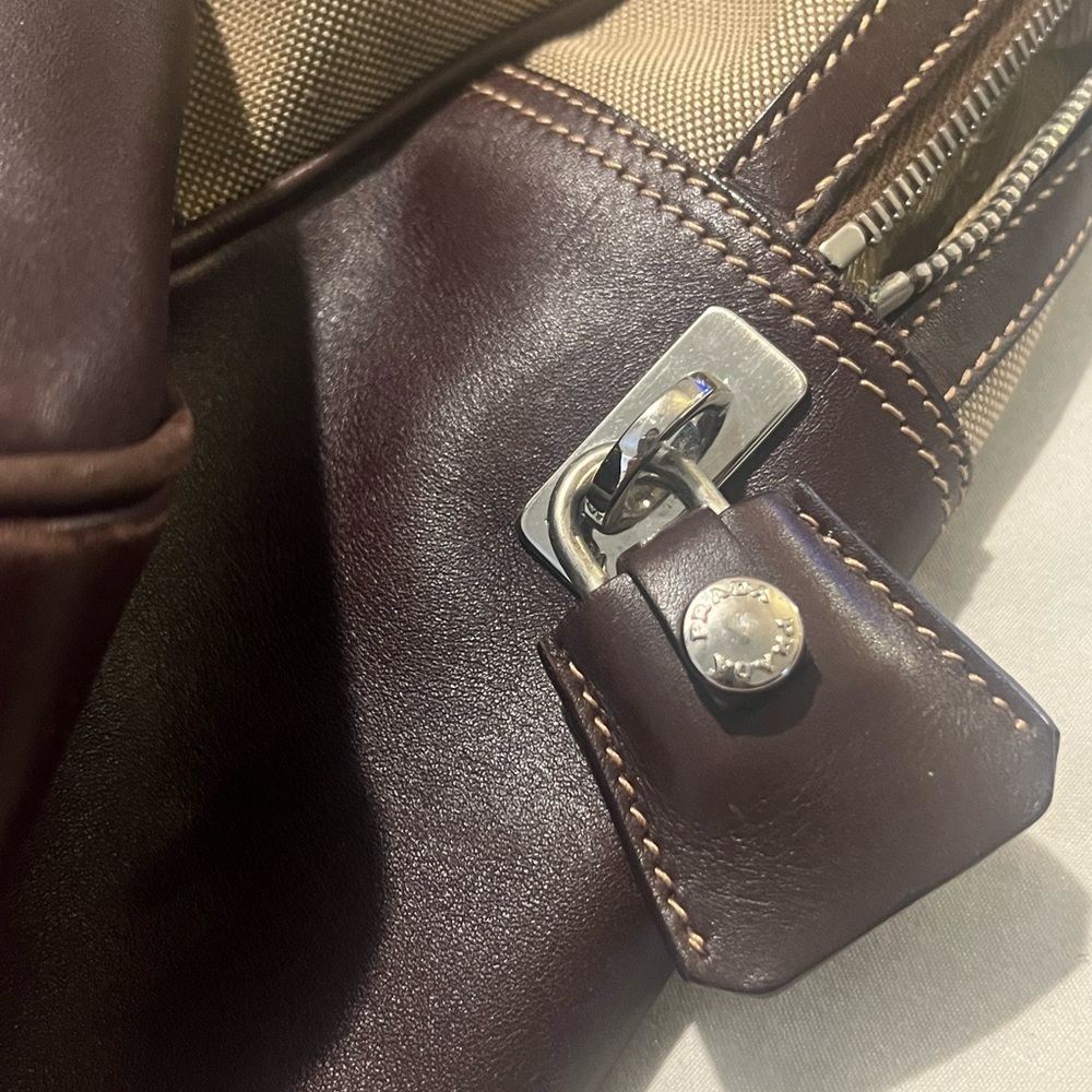 Elegant Tan and Brown Men's Bag - Picture 4 of 7